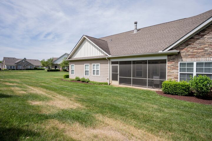 Property Photo:  2135 Stonecenter Ln  TN 37128 