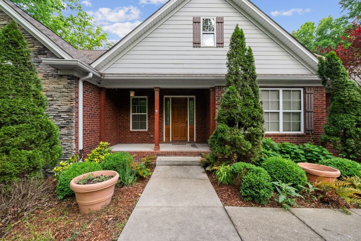 Property Photo:  5751 Pinewood Rd  TN 37064 
