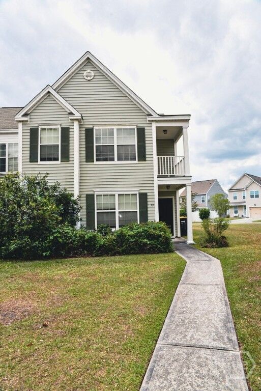 Property Photo:  79 Fairgreen Street  GA 31407 