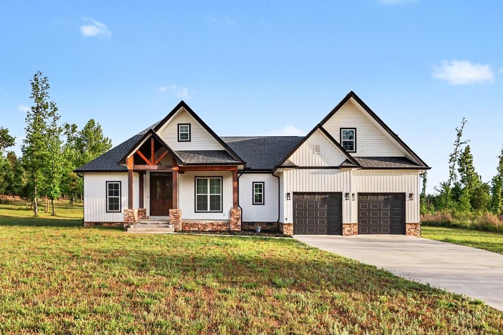 Property Photo:  756 Norton Bridge Road  GA 30705 