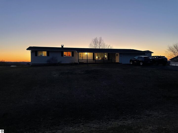 Property Photo:  4814 S Boone Aire  MI 49684 