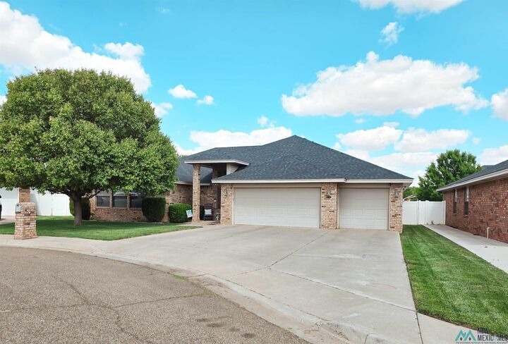 Property Photo:  1013 Armstrong Circle  NM 88101 