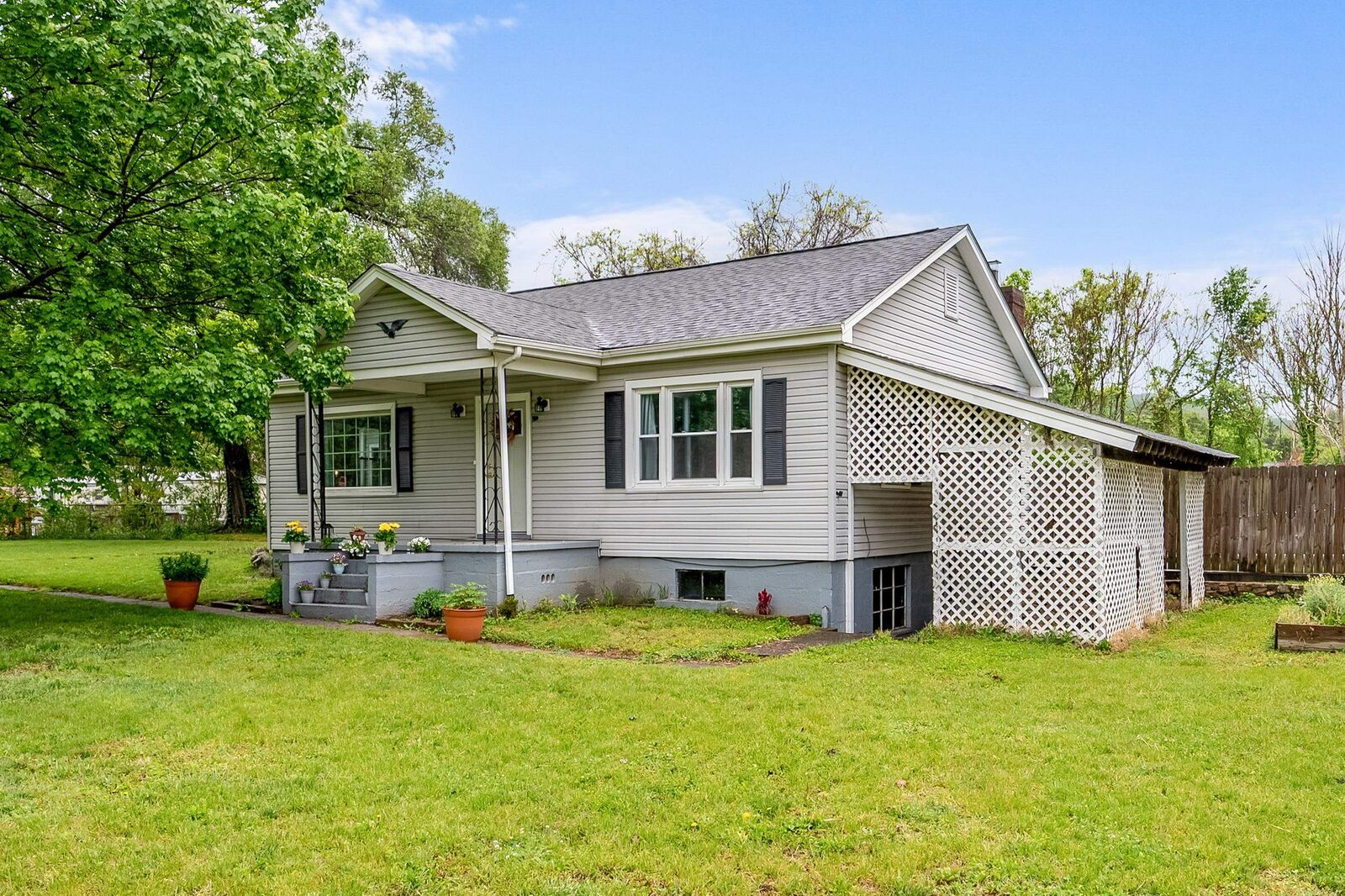 Property Photo:  9151 Roanoke Road  VA 24087 