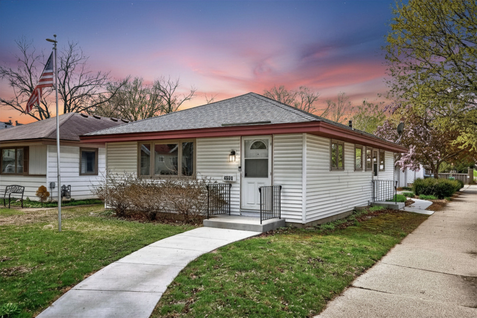 Property Photo:  4500 Pillsbury Avenue S  MN 55419 