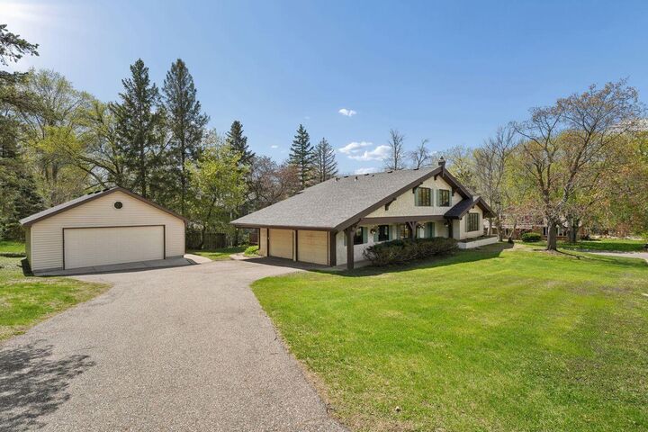 Property Photo:  15221 Crestview Lane  MN 55345 