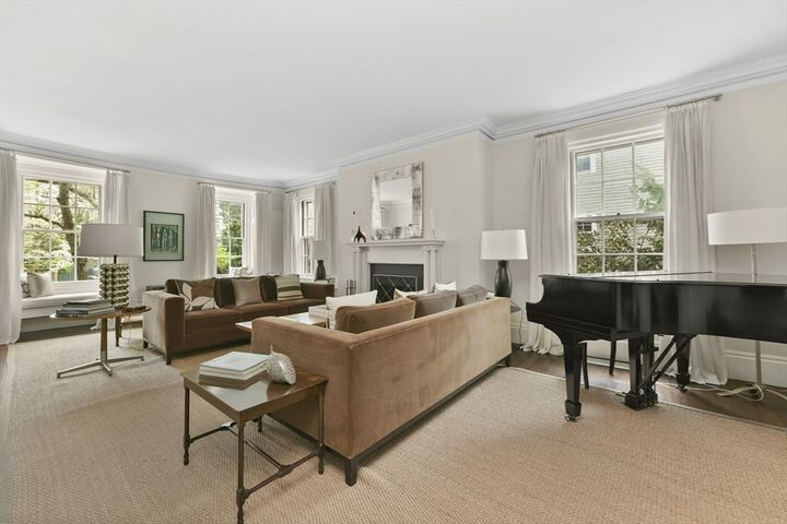 Property Photo:  17 Farrar St. 17  MA 02138 