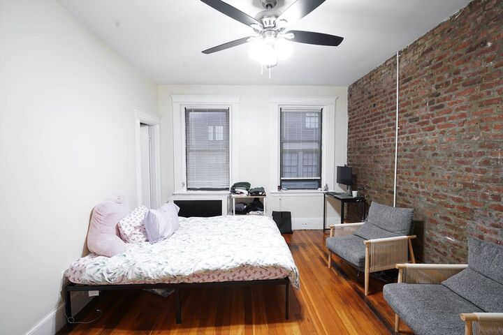 Property Photo: 39 Hemenway St 23A MA 02115