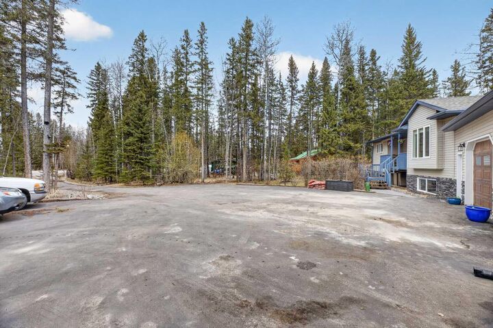 Property Photo:  5241 Township Road 325 A 239  AB T0M 1X0 
