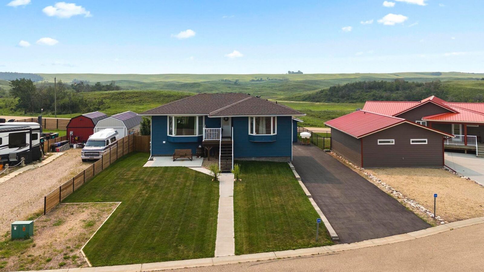 Property Photo: 20 Marina View AB T0C 2L0