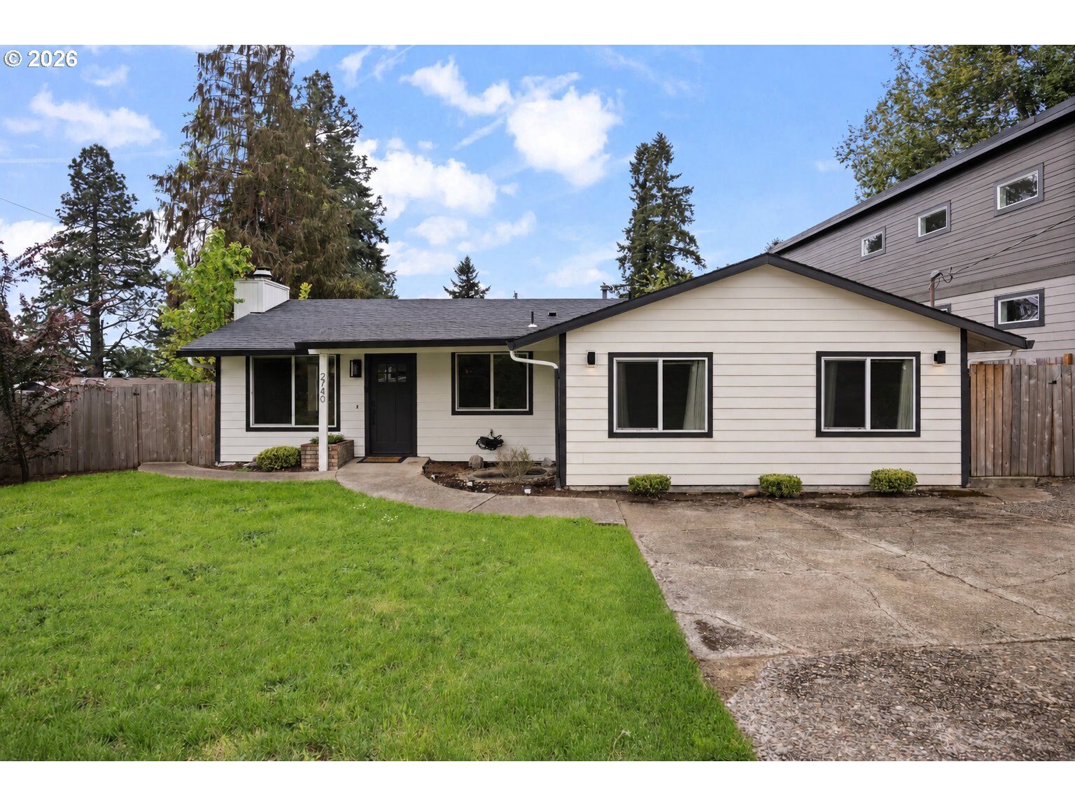 Property Photo: 2740 Lancaster St OR 97068