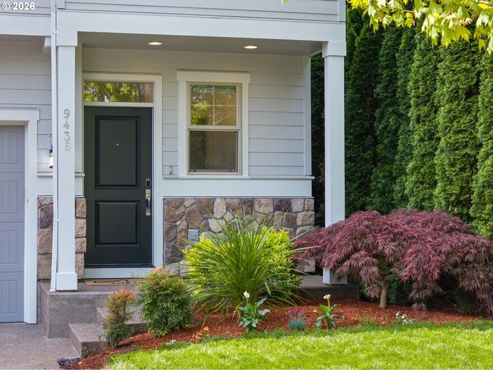 Property Photo:  9436 SW Lehman St  OR 97223 