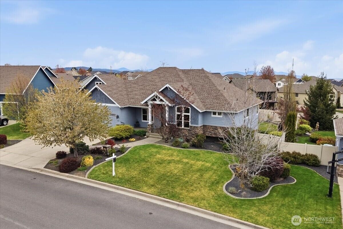 Property Photo:  2309 S Morningside Heights Drive  WA 99016 