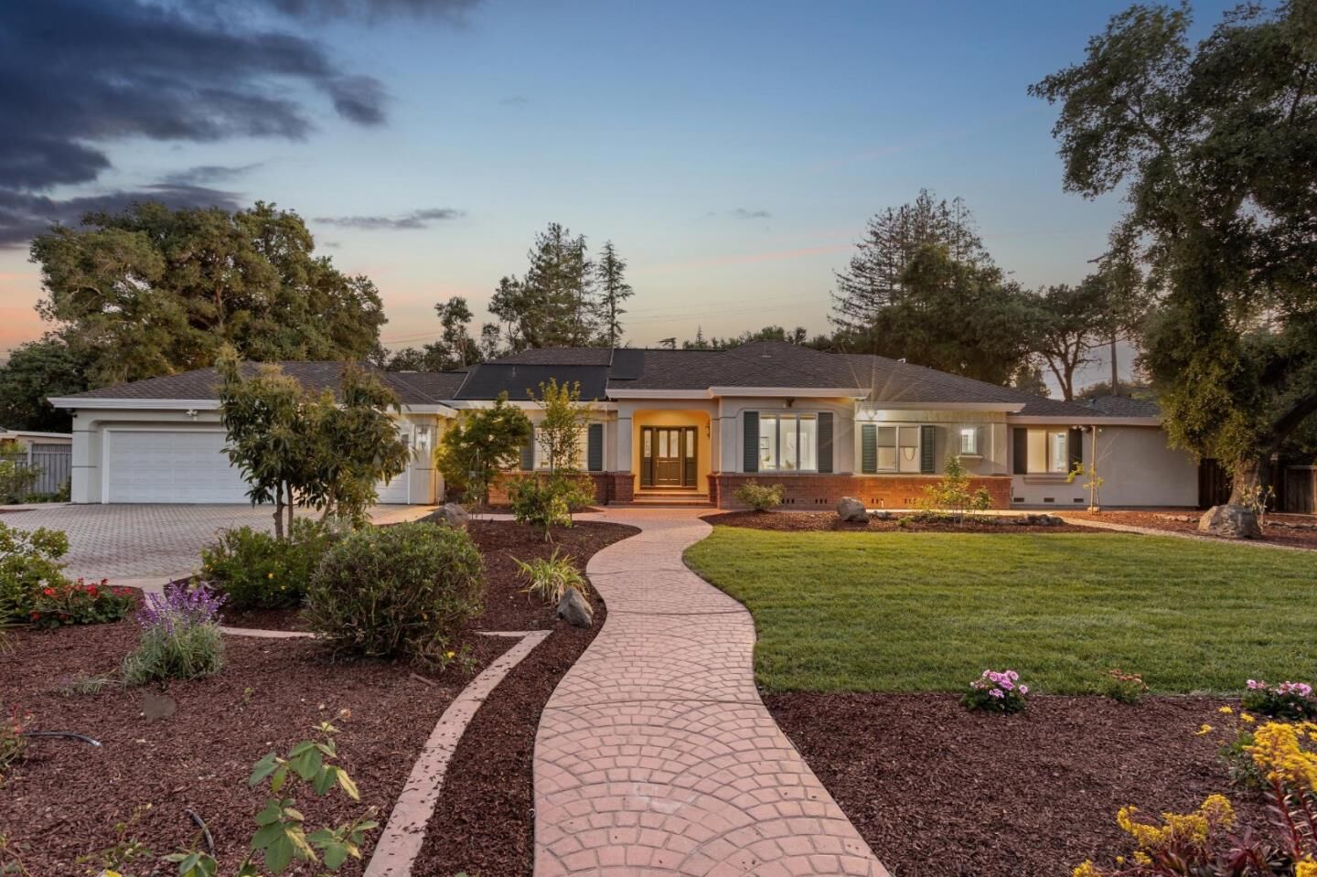 Property Photo: 20041 Heritage Oak CA 95070