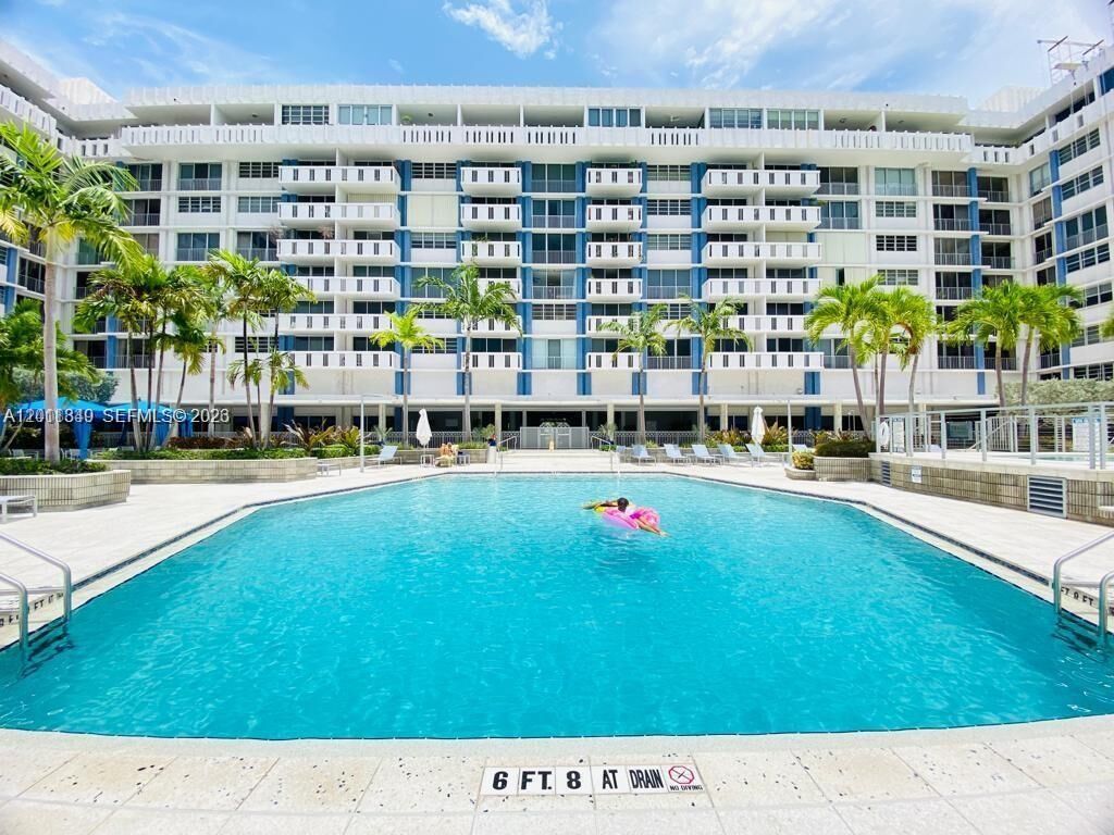Property Photo:  800 West Ave 905  FL 33139 