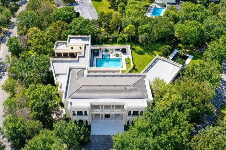 Property Photo: 5801 Moss Ranch Rd FL 33156