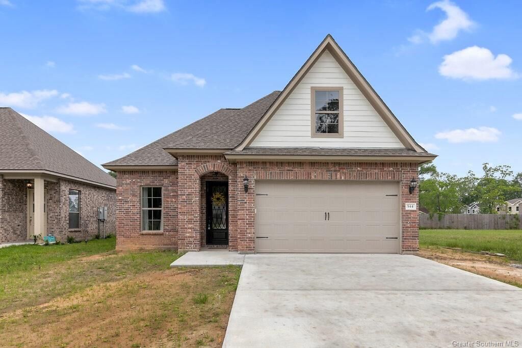 Property Photo:  544 Sheila Drive  LA 70663 