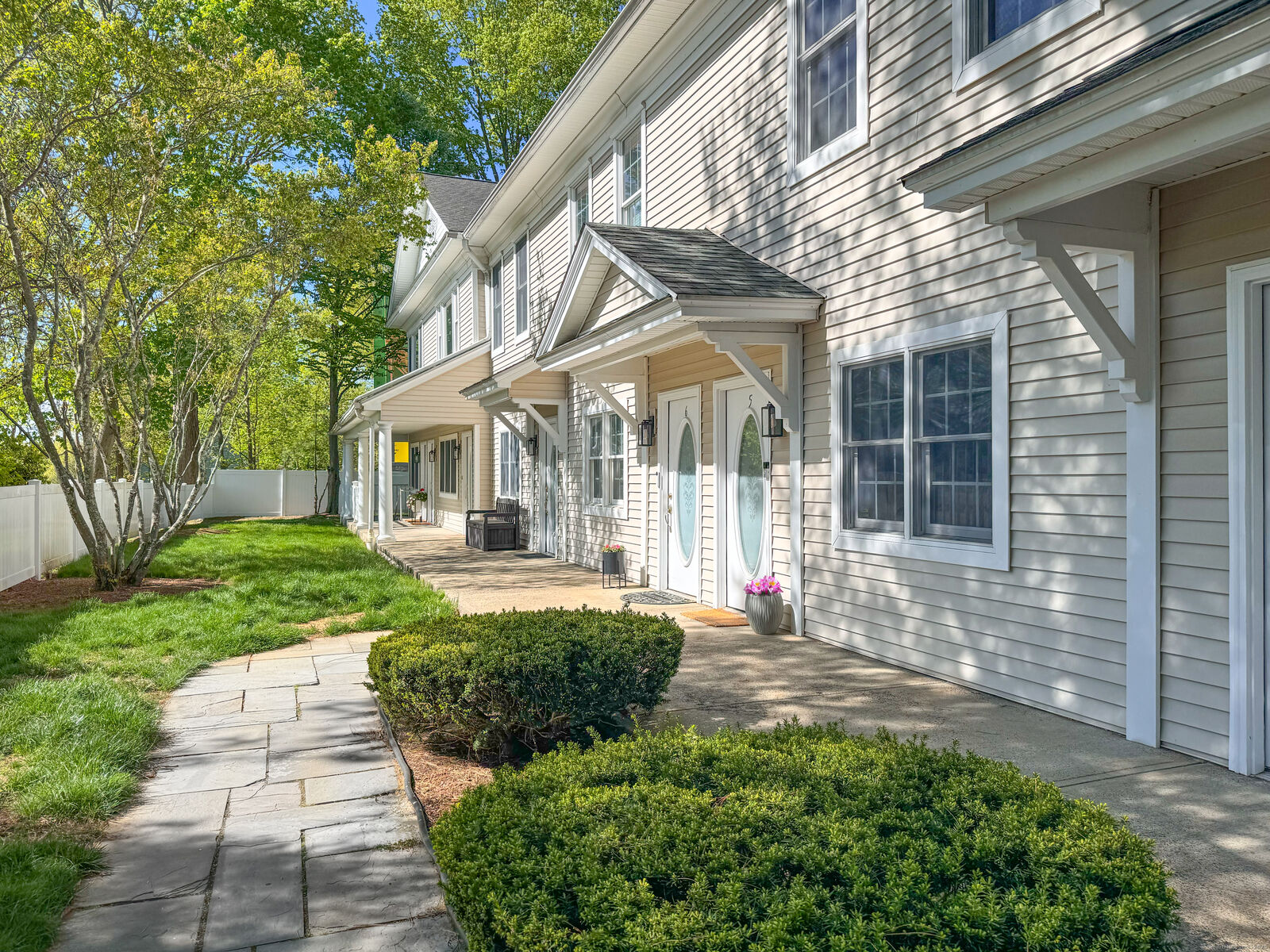 Property Photo:  20 Cross Street 5  CT 06880 