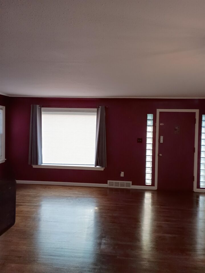 Property Photo:  4323 N Wall St  WA 99205 