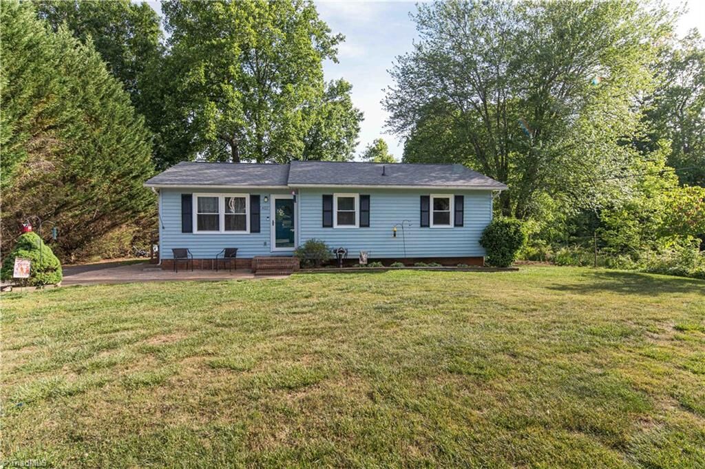 Property Photo:  402 Williams Street  NC 27011 