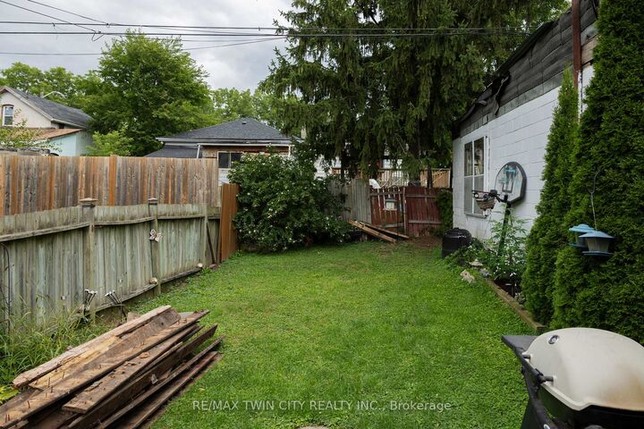 Property Photo: 20 Superior Street ON N3S 2K1