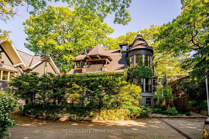 Property Photo: 3025 Queen Street E ON M1N 1A5