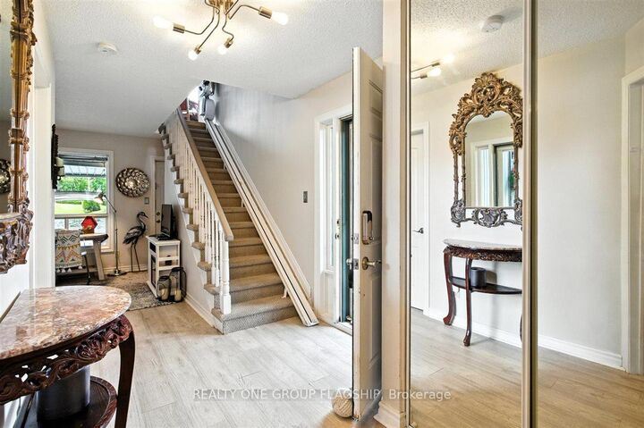 Property Photo: 24 Laguna Parkway 12 ON L0K 1B0