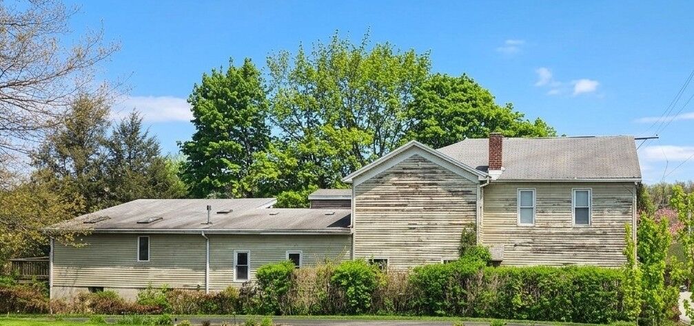 Property Photo:  700 Bridge Street  PA 15642 
