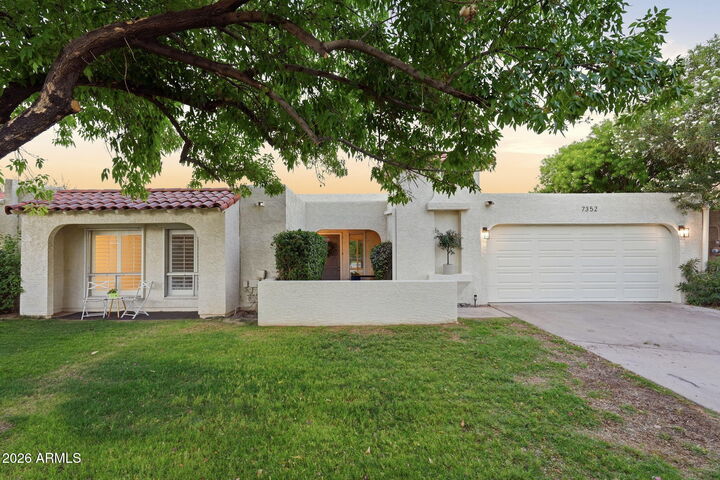 Property Photo: 7352 E Valley Vista Drive AZ 85250