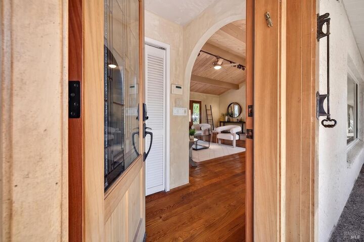 Property Photo:  529 Michael Drive  CA 95476 