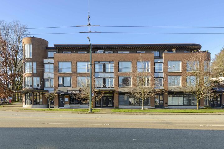Property Photo: 3089 Oak Street 206 BC V6H 2K8