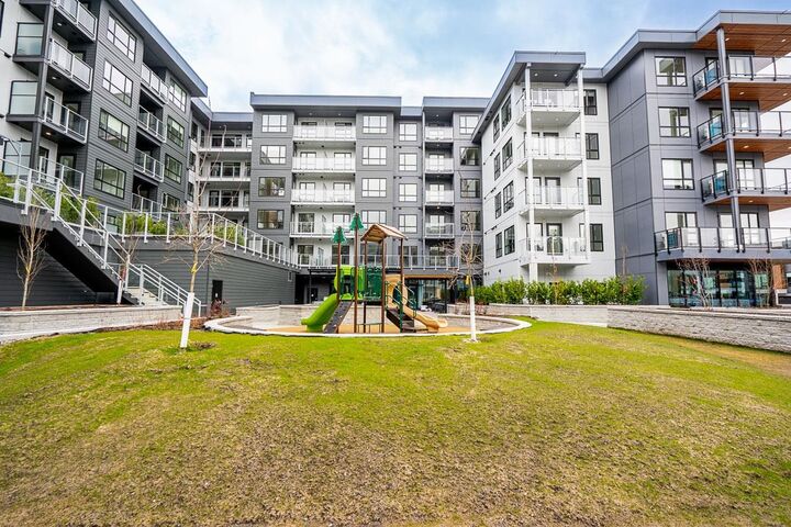 Property Photo: 3596 Malsum Drive 412 BC V7G 0B5