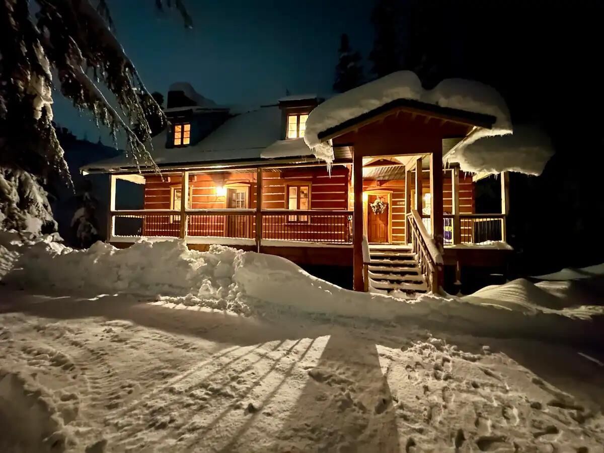 Property Photo: 20760 Mount Klaudt Road BC V0M 1A1