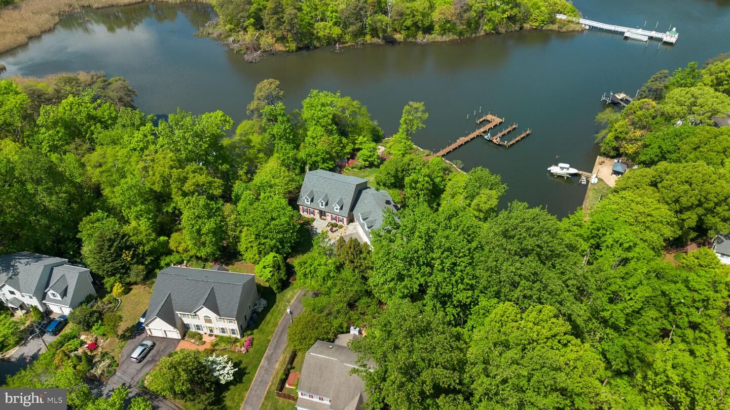 Property Photo: 798 Creek View Road MD 21146