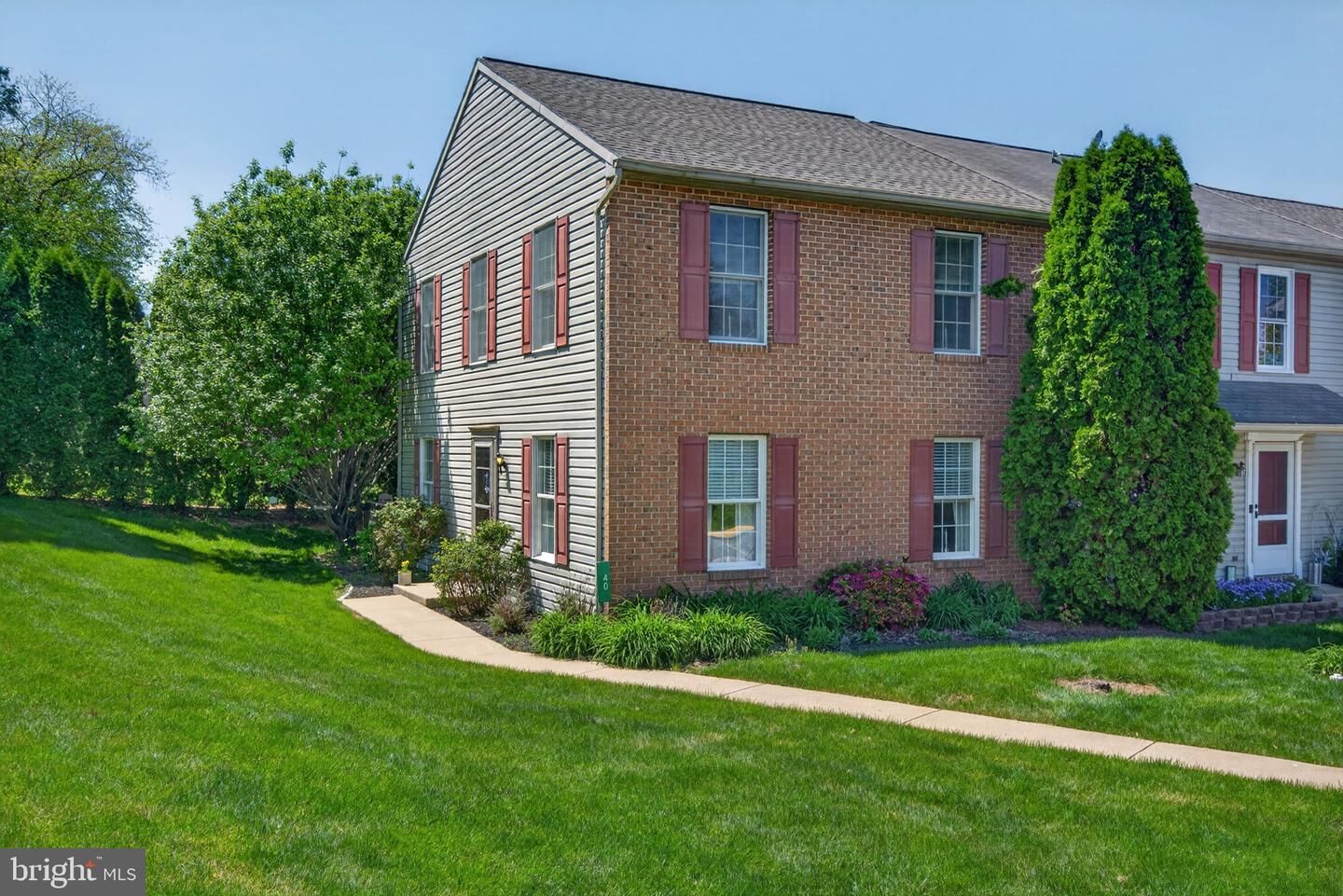 Property Photo:  40 Battens Circle  PA 17540 