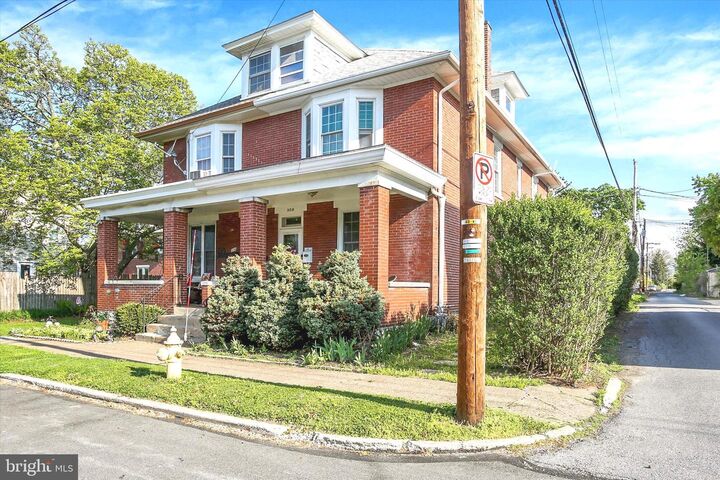 Property Photo:  308 Lewis Street  PA 17110 