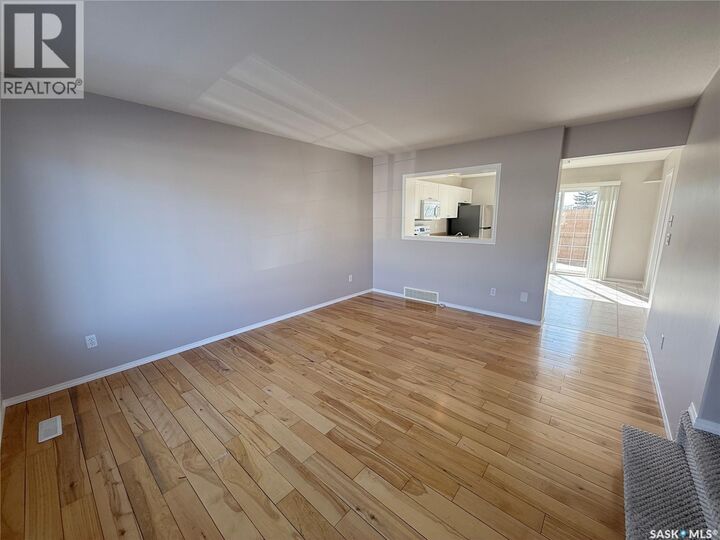 Property Photo:  22 809 Kristjanson Road  SK S7S 1M8 