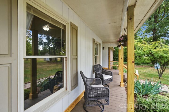 Property Photo:  1811 Price Road  NC 28079 