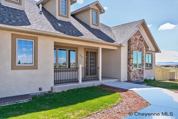 Property Photo:  746 Barricade Rd  WY 82070 