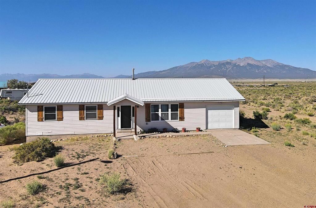 Property Photo:  19029 Country Drive  CO 81101 