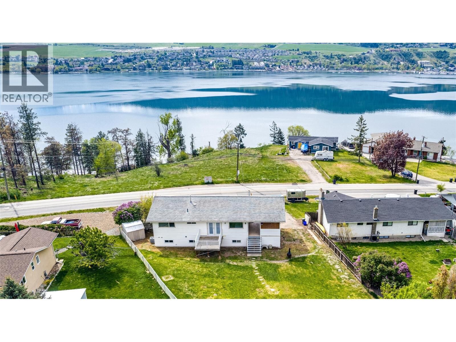 Property Photo: 7415 Tronson Road BC V1H 1S4