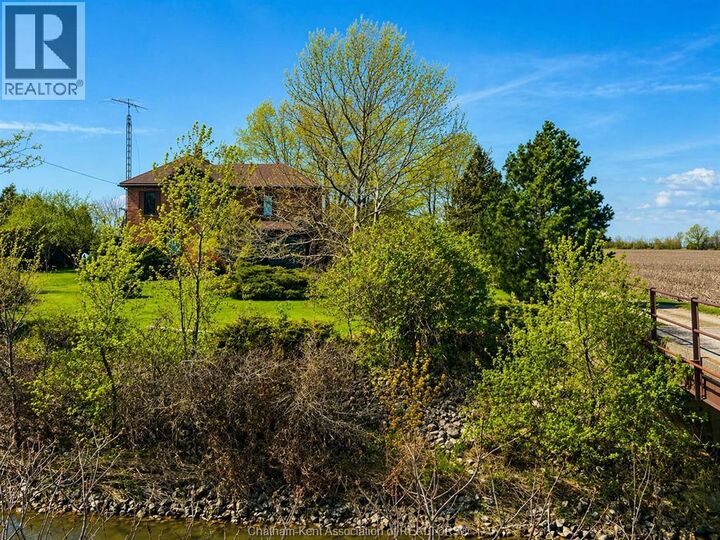 Property Photo: 22912 Merlin Road ON N0P 1W0