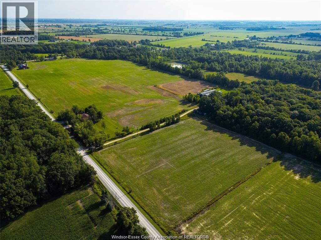 Property Photo:  9056 Ferris Sideroad  ON N8M 2X5 