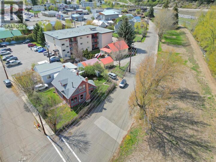 Property Photo: 55 Harold Avenue BC V0X 1W0