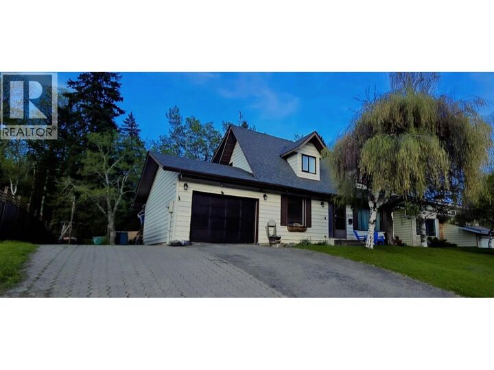 Property Photo: 1249 Valley View Drive BC V0B 2G2