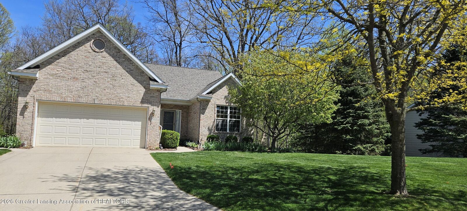 Property Photo:  2353 Sapphire Lane  MI 48823 