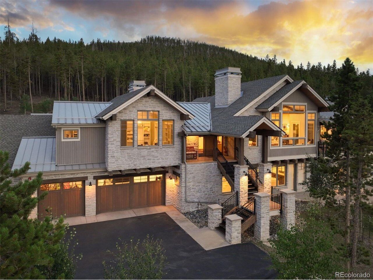 Property Photo: 1129 Discovery Hill Dr CO 80424