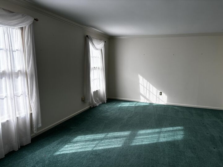 Property Photo:  139 Country Lane  KY 40601 