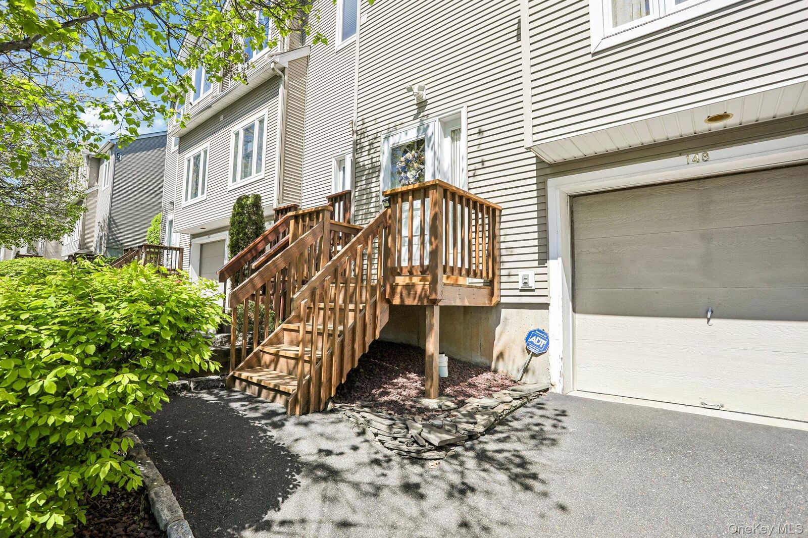 Property Photo:  148 Foltim Way  NY 10920 