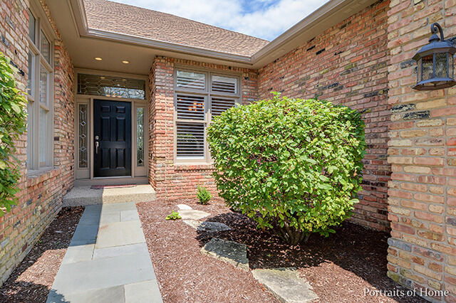 Property Photo:  1437 Ambleside Circle  IL 60540 