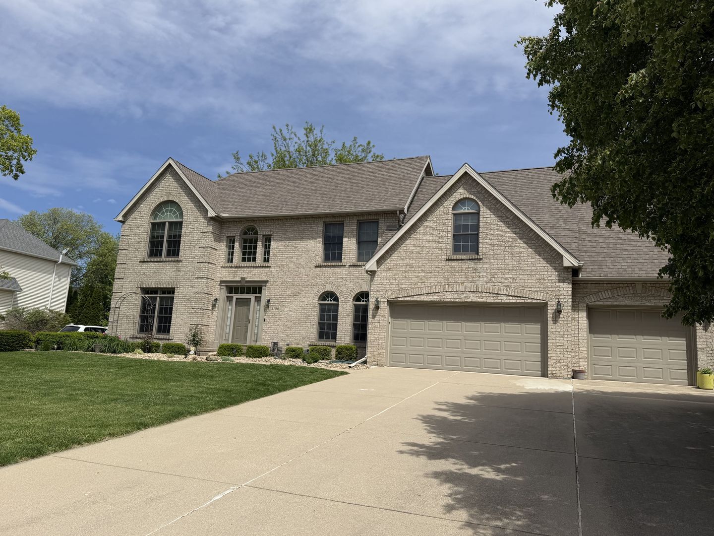 Property Photo:  3108 Rusty Lane  IL 61704 